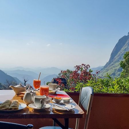 Hilltop Guest House 엘라 외부 사진