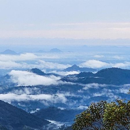 Hilltop Guest House 엘라 외부 사진