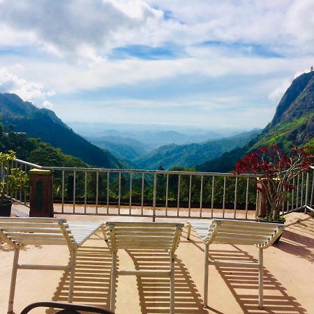 Hilltop Guest House 엘라 외부 사진