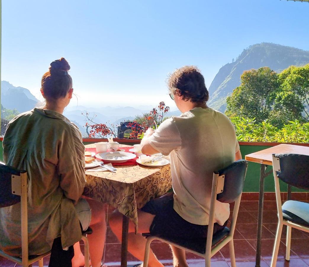 Hilltop Guest House 엘라 외부 사진