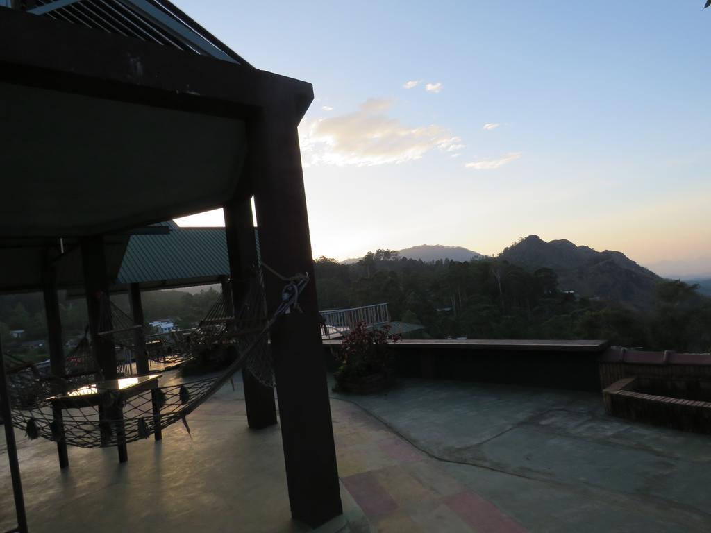Hilltop Guest House 엘라 외부 사진