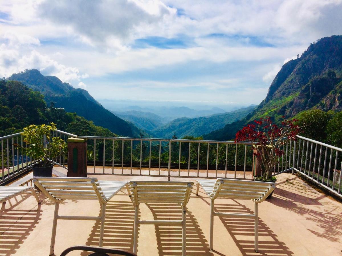 Hilltop Guest House 엘라 외부 사진